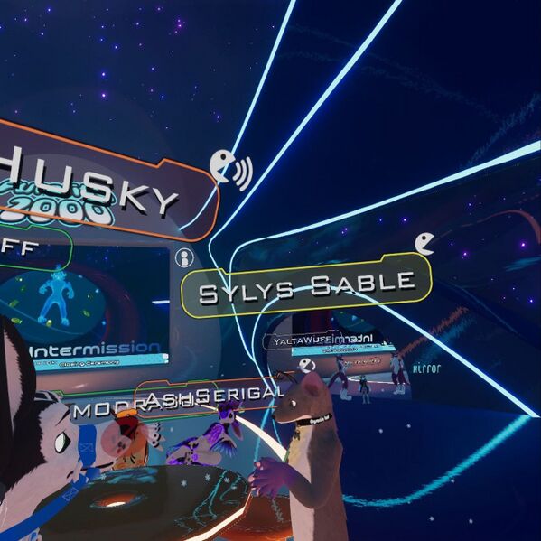 File:Sylys Sable - Furality 2000.jpg