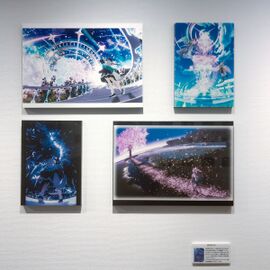 Works by Konohana Yuna displayed as WALL DECOR prints.